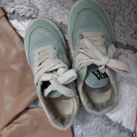 کفش بچگانه سایز ۳۳