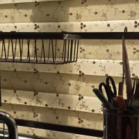 آبچکان پشت پنجره|آبچکان و نظمدهنده ظروف|ری, ولی آباد|دیوار