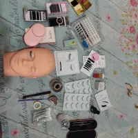 لوازم کاشت مژه در حد نو