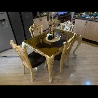 میز غذاخوری چهار نفره