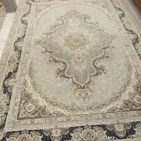 دو تخته فرش 9متری بدونه کوچکترین پارگی یا سوختگی