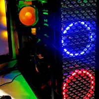 کیس حرفه ای گیمینگi7 4790K رم۳۲گیگ گرافیکrx580وSSD