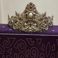 تاج پرده بالا تخت منحنی