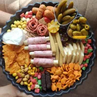 سینی مزه فینگرفود غذای کیلویی
