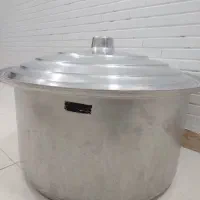 دوعدد دیگ ودوعدد آبکش ویک کفگیر