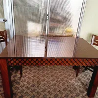 میز ناهار خوری شش نفره