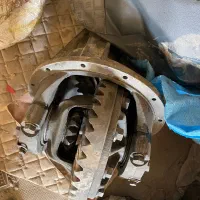 لوازم نیسان شامل دف گاردون لاستیک عقب رادیات مسی