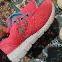 کفشهای اسپرت سالم سایز ۲۳ تا ۲۵