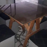 میز و صندلی