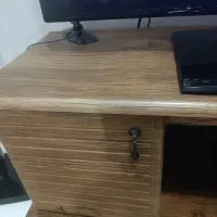 میز تلویزیون تمیز