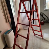 نردبان ۴متری در حد نو