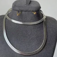 گردنبند ماری