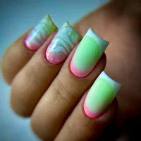 آموزش کاشت ناخن به صورت اقساطی