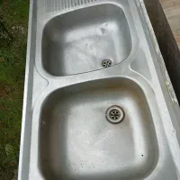 سینک وکابینت کارکرده تمیز،ست ناهارخوری فرفورژه۶نفر