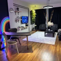 اجاره روزانه و هفتگی به تمیزی عکس ها