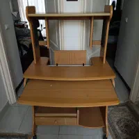 میز کامپیوتر حرفه ای چرخ دار|میز تحریر و کامپیوتر|رودهن, |دیوار