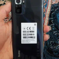 یک عدد گوشی poco m5s