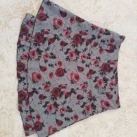 بارونی و دامن و رنگ مو