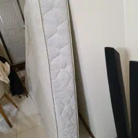 تشک خوش خواب|تشک تختخواب|شاهین‌شهر, خانه کارگر|دیوار