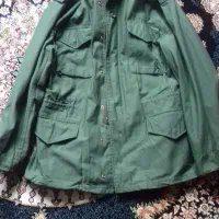 اورکت امریکایی اصل (الفا)|لباس|لردگان, |دیوار