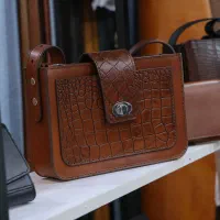 آموزش چرم دوزی با اخذ مدرک از فنی حرفه ای