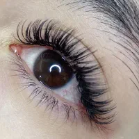 کاشت واکستنشن مژه