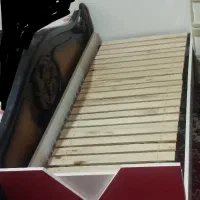 تخت کودک تمیز