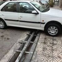 بی‌رنگ فوق‌العاده سالم