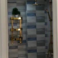 کاشی کاری و سرامیک کاری حرفه ای با قیمت مناسب|خدمات پیشه و مهارت|تهران, ستارخان|دیوار