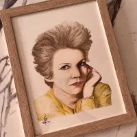 سفارش نقاشی چهره با مدادرنگی