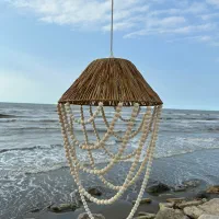 لوستر بسیار خاص و زیبا با آویز مهره های چوب روس