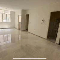 ۶۰متری طبقه اول سندی / انباری / جای پارک موتور