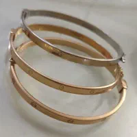 200هزار بالا