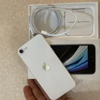 ایفون se 2020