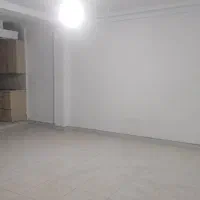 ۶۵ متری/تخلیه/پارکینگدار