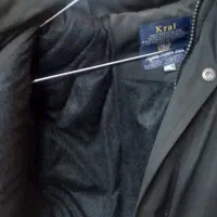 کاپشن کرال|لباس|اندیشه, اندیشه فاز ۵|دیوار