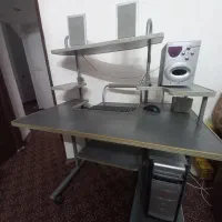 میز کامپیوتر