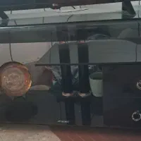 میزتلویزیون شیشه ای