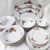 چینی گل سرخی
