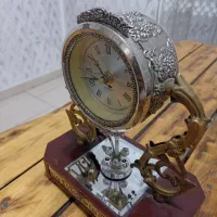 ساعت رو میزی کلکسیونی|ساعت دیواری و تزئینی|شیراز, شهرک امیر کبیر|دیوار
