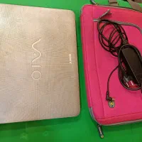 لب تاب سونی