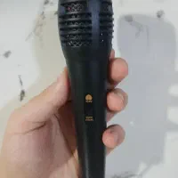 میکروفون|آلات موسیقی|مشهد, انقلاب|دیوار