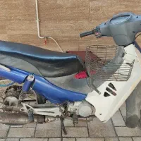 بهمن بی