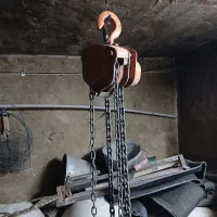 جرثقیل دستی|ابزارآلات|قم, باغ کرباسی|دیوار