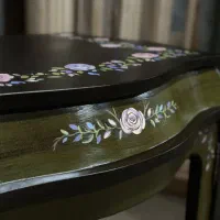 ویترین برنزکاری شده