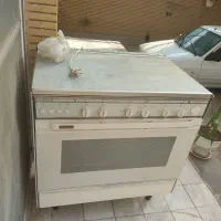 اجاق گاز پادیسان