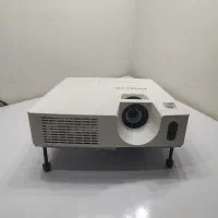 ویدیو پروژکتور hitachi foll port