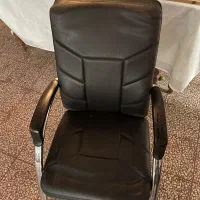 صندلی چرمی اداری