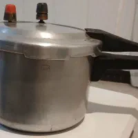 زودپز با پخت خوب در حد نو