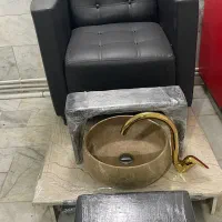 همه وسایل سالن زیبایی به فروش می‌رسد
